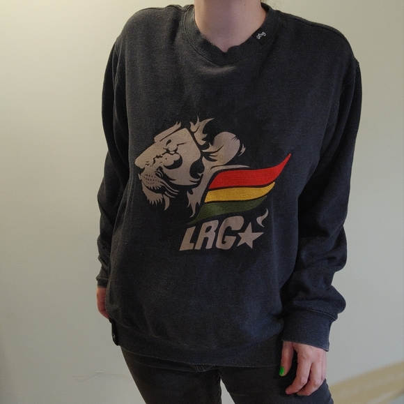 Vintage 🔄 LRG || Lion Embroidered Rasta Crewneck Sweater, XL, Black - Picture 2 of 4